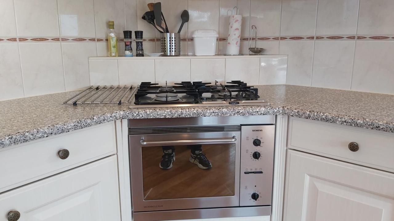 Ruim Familie Chalet Tot 4 Personen Op De Veluwe Bungalowpark De Kern Putten Dış mekan fotoğraf