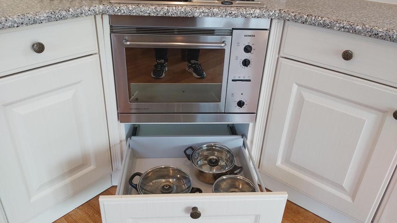 Ruim Familie Chalet Tot 4 Personen Op De Veluwe Bungalowpark De Kern Putten Dış mekan fotoğraf